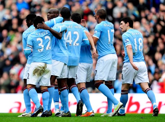 弗里克：拉菲尼亚回归对球队非常利好，我们仍有需要改进之处（弗里克：拉菲尼亚复出利好球队，但我们仍需提升）