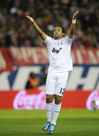 热议汪士钦染红：武侠小说里叫“狂性大发”，臭毛病纯惯的！（汪士钦染红引争议：武侠里叫“狂性大发”，这臭毛病是惯出来的）